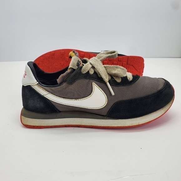 Nike Waffle Trainer 2 Youth Size 4.5 Shoes DC6477 005 - Picture 9 of 13